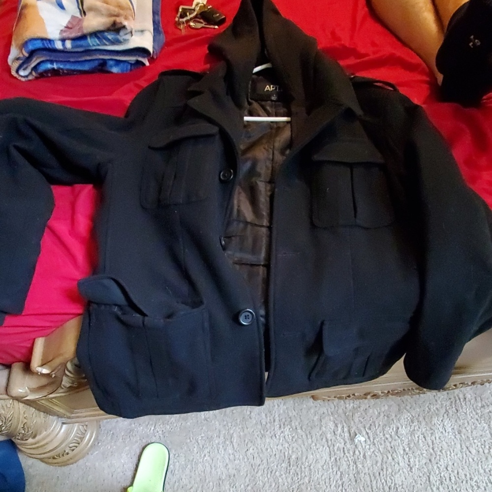 Men's peacoat